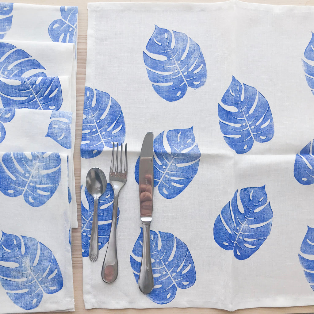 4 serviettes de table en lin - Imprimées de feuilles de Monstera bleues - Kraftille