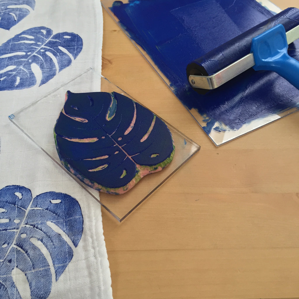 Serviette de table en lin - Imprimée de feuilles de Monstera bleues - Kraftille